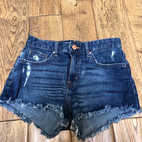 H&M jean shorts - Picture 2 of 4